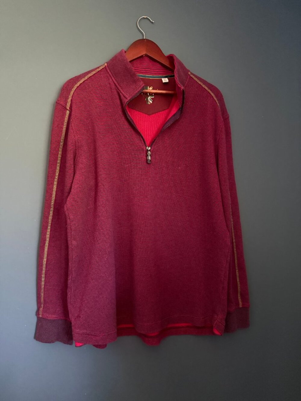Robert Graham Quarter Zip Pull Over Sweater - XL